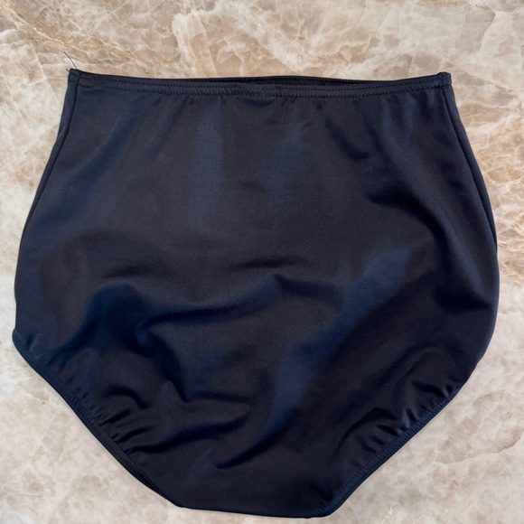 Weissman Classic Dance Brief in Black size Medium Child - Picture 4 of 11